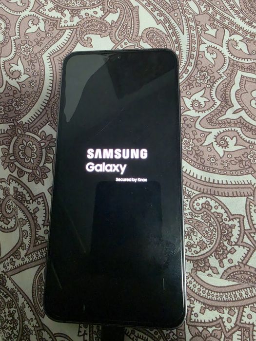 Vând samsung s 24 plus