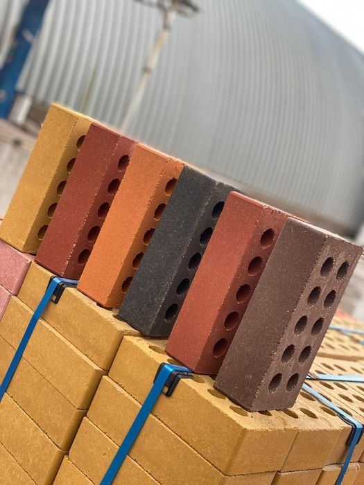 Облицовачный кирпич 65т.г