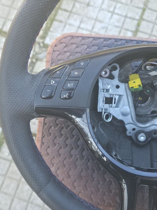 Волан Е46/Е39 Претапициран ! С airbag