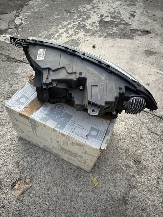 Volvo XC90 - Full Led десен фар