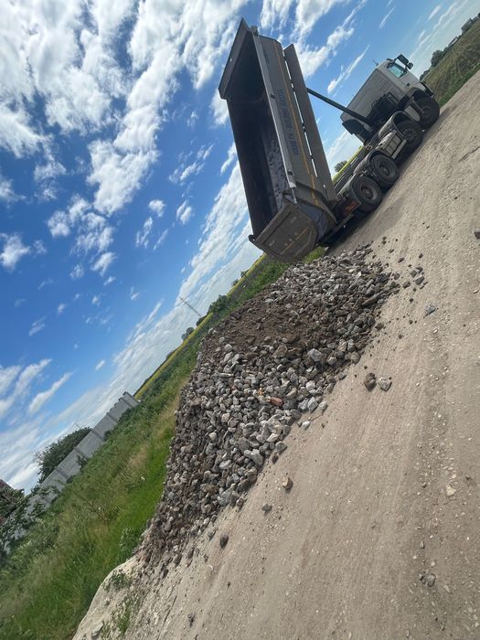 Piatra de drum 16/32 mm/piatra de strada,piatra de rau/beton concasat/refuz de ciur/bragadiru/clinceni-magurele-domnesti-ciorogarla-bucuresti-ilfov