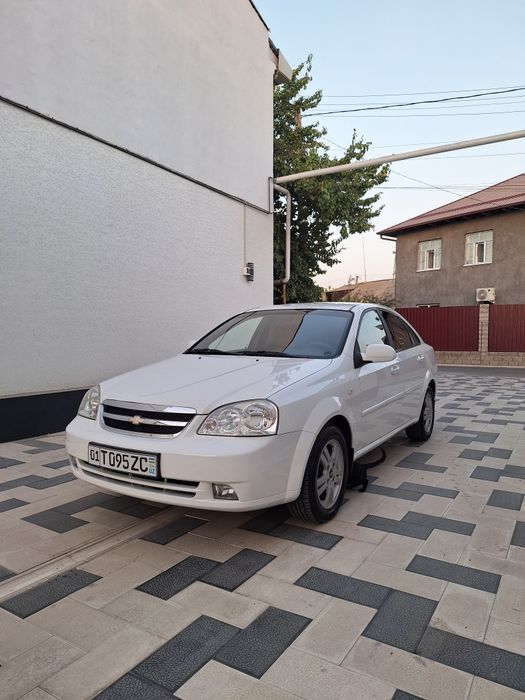 Lacetti 1.8 2013