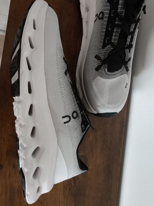 On Cloud Adidași