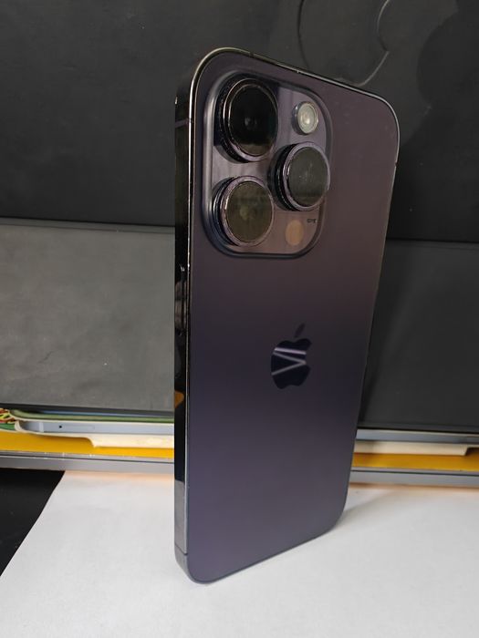 Продава iPhone 14 pro /256 GB