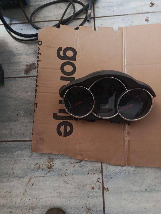 Ceasuri Bord Chevrolet Cruze