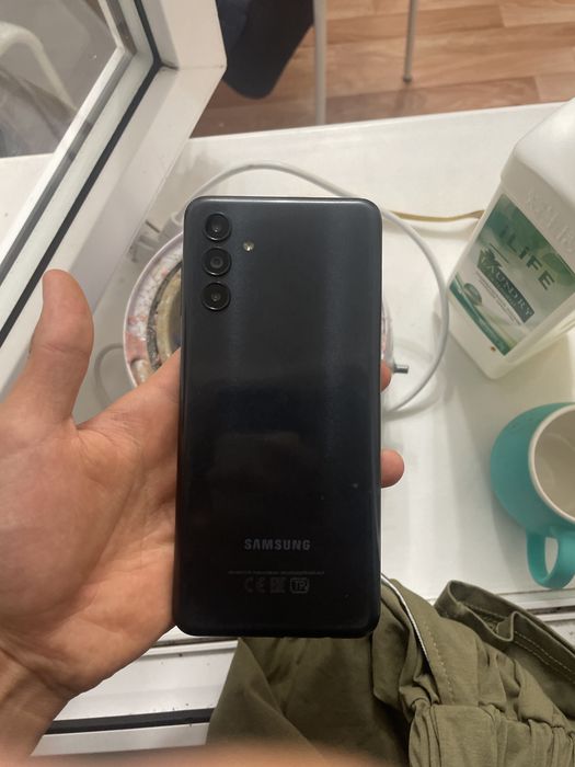 Продам самсунг А04