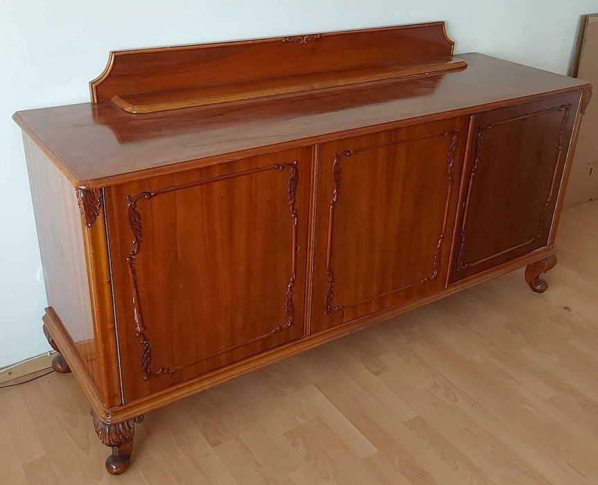 Servanta Vintage cu 3 usi stil Florentin; Bufet cu rafturi si sertare