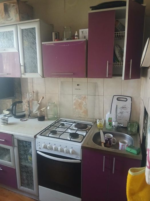 Продается двух комнотаня квартира