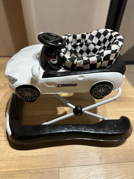 Проходилка Cangaroo Cabrio