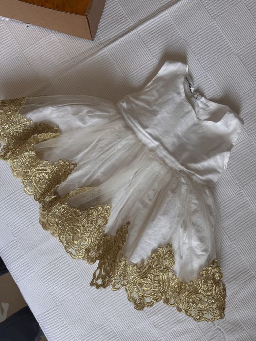 Рокля за кръщене за бебе момиче на Точици tochici