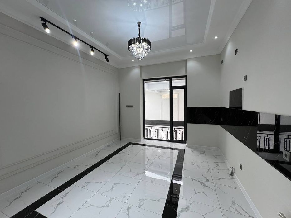 Продаётся новый хайтек участок угловая Юнусабадский район до метро 10м