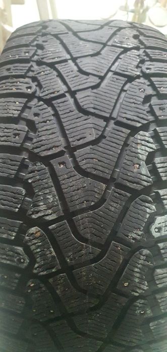 Продам зимние шины pirelli 285x60x18