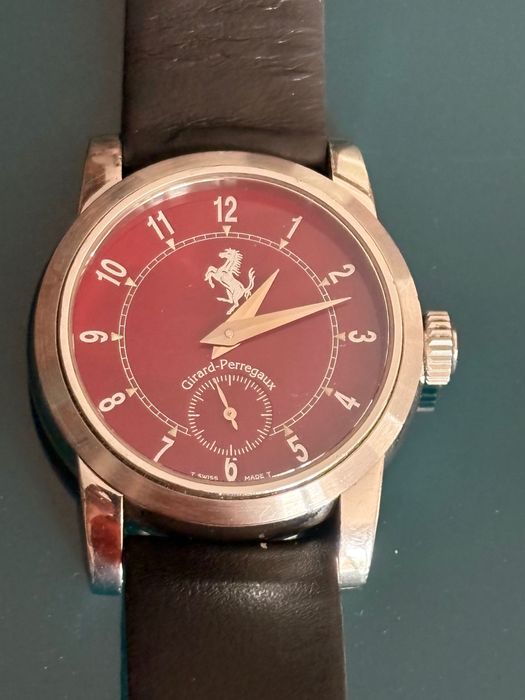 Girard perregaux F errari