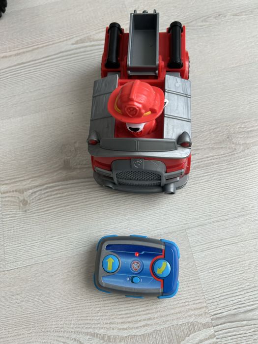 Кола с дистанционно Пес Патрул