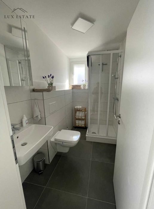 Продава се Двустаен апартамент в София, Дружба 1 - 60 кв.м за 2092 €/кв.м - Снимка #2