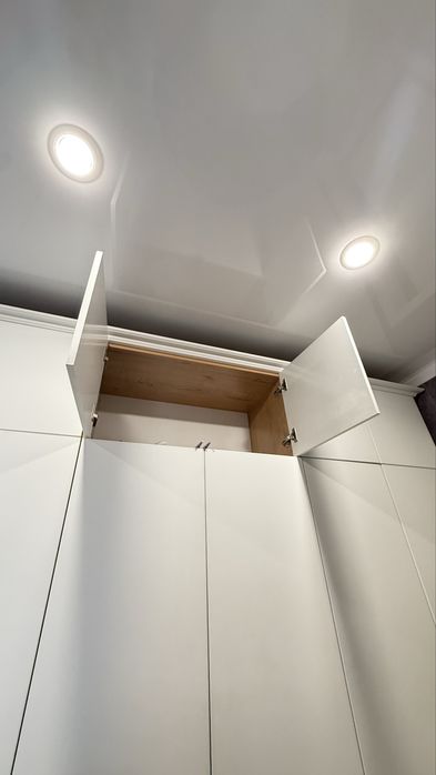 Шкаф для прихожей