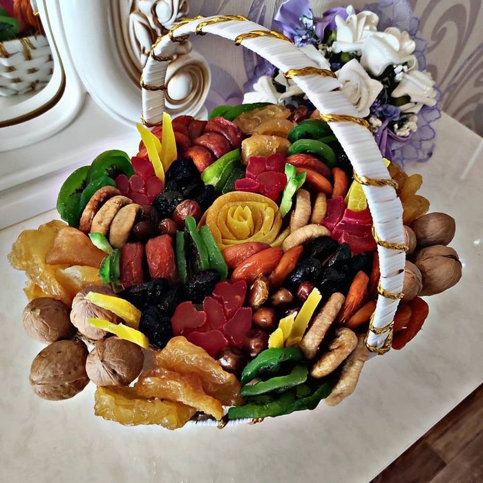 Букет из сухофруков