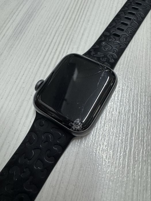 Apple Watch Series 5 - 40mm