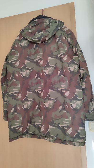 Продавам мъжки зимни якета