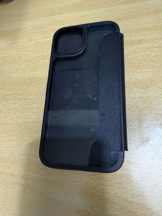 Чехол -книжка на iPhone 14-15