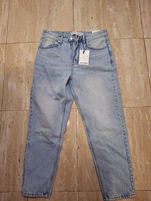 Bershka дънки нови
