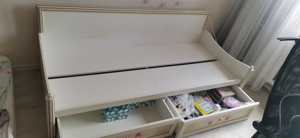 Кровать б/у продам