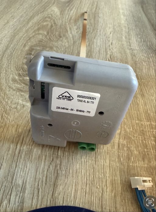 Vand Rezistenta boilar ariston eco function noua