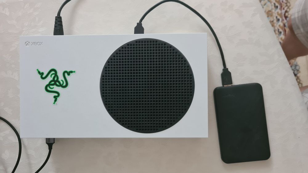 Продам xbox series s