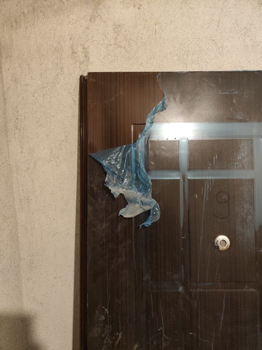 Входна врата много точково заключване