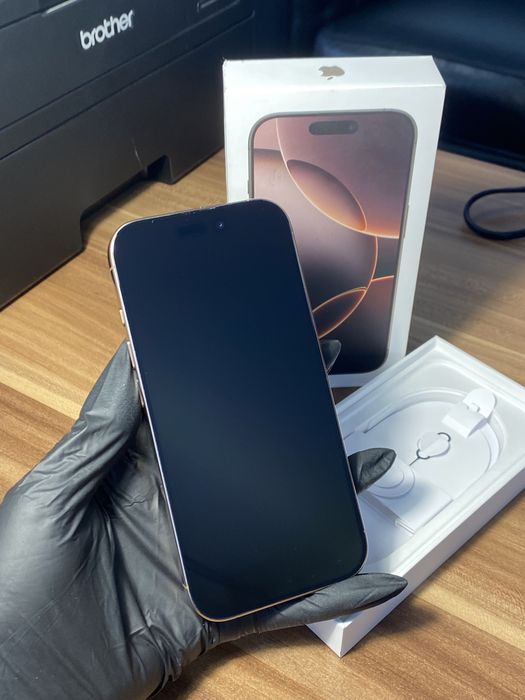 iPhone 16 Pro• 128 GB • Desert Titanium