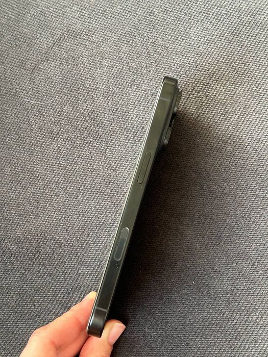 iPhone 16 pro черен