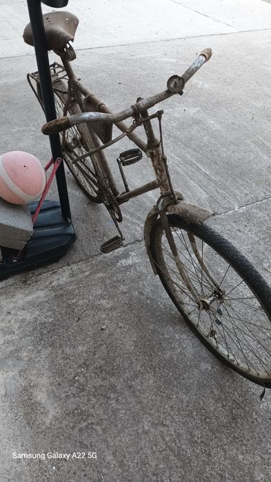 Bicicleta  veche