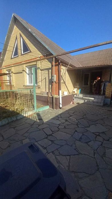 продается дом в центре города