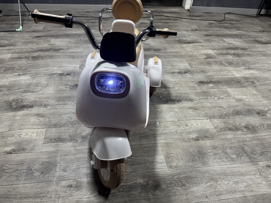 Продам электроскутер