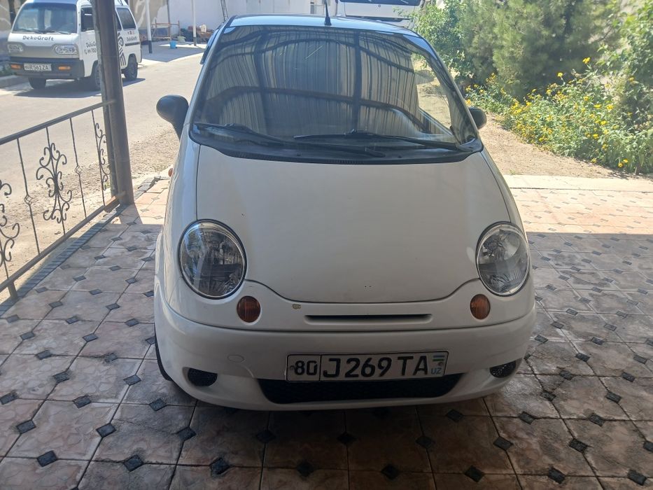 Matiz Chevrolet 2010 poluks