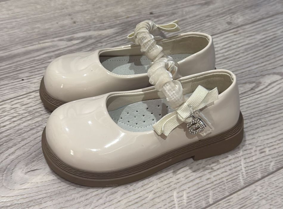 Белые туфли для девочки 27 размер