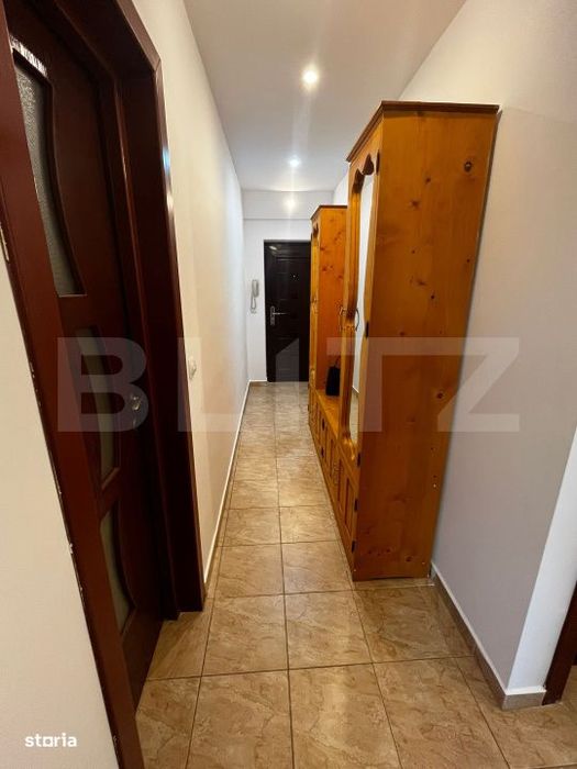 Apartament cu 3 camere, loc de parcare, zona Centura