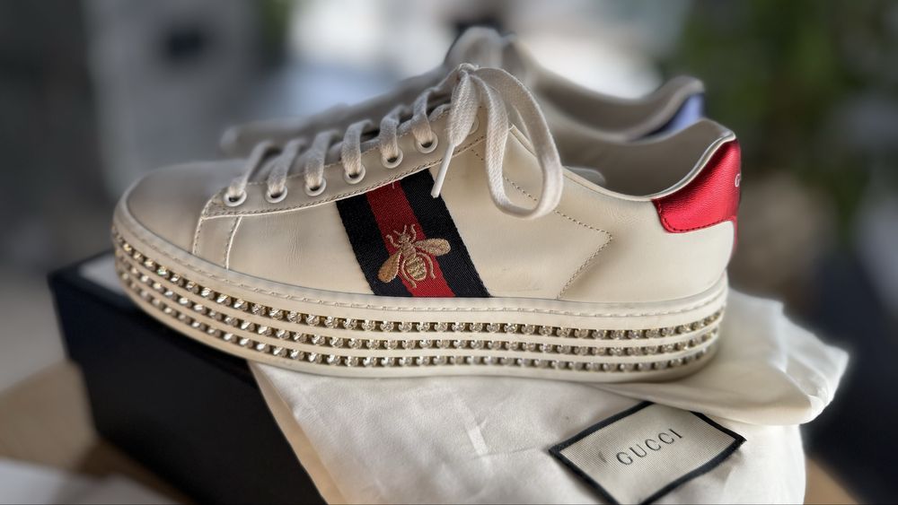 Vand gucci originali !!!