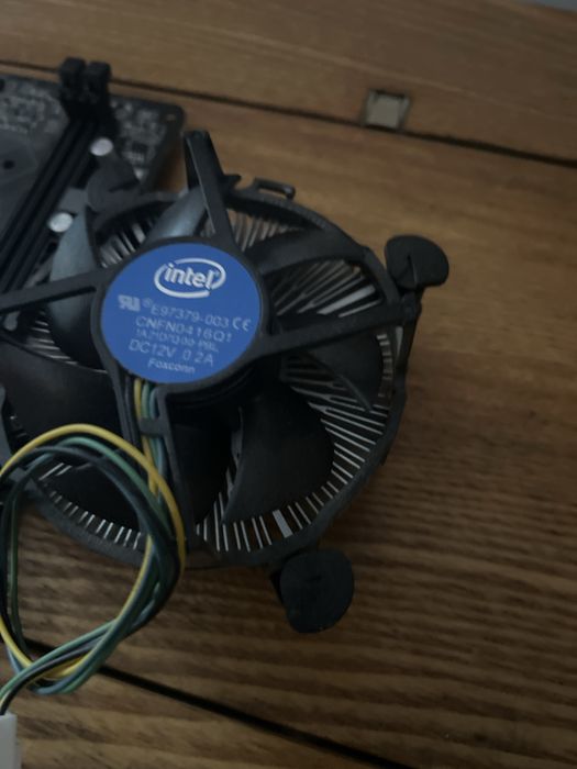 Placa de baza ASRock + ventilator