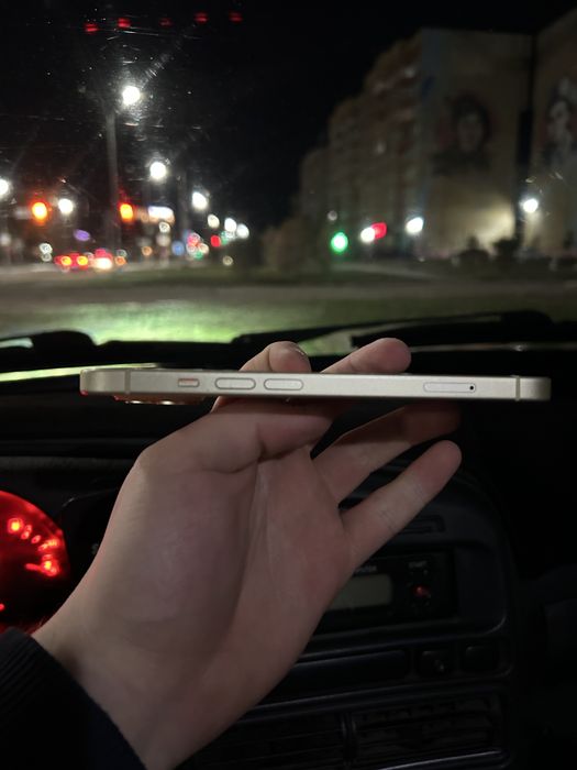 Iphone 15 на гарантии