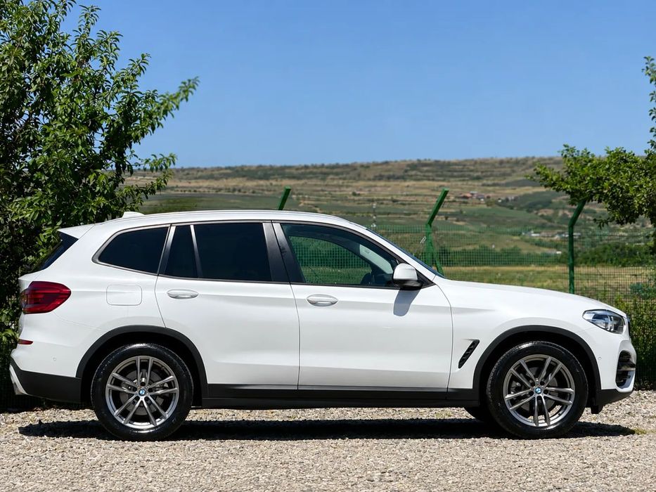 BMW X3 X drive ☑ Cameră marșalier ☑ Posibilitate Finanțare ☑