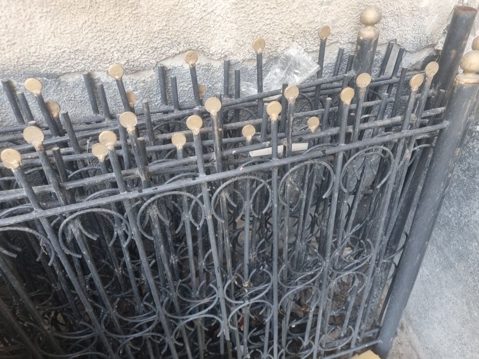 Продаётся забор, ограждение железный.