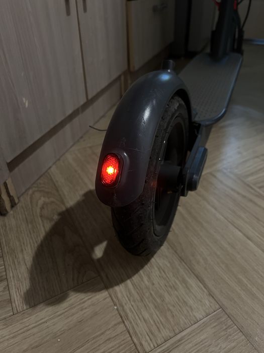 электросамокат Xiaomi M365