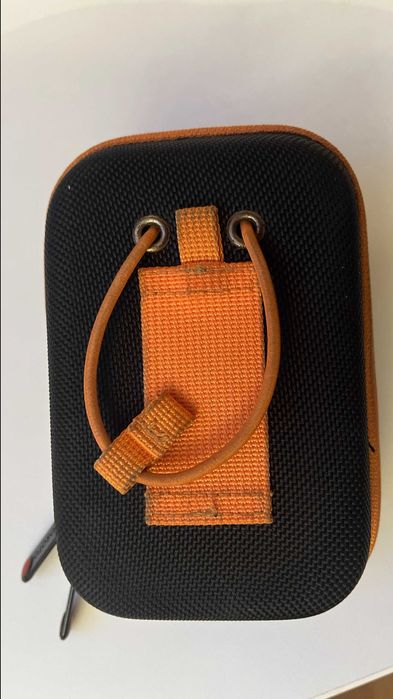 Фотоапарат Canon PowerShot SX130 IS + мемори карти и зарядни с батерии