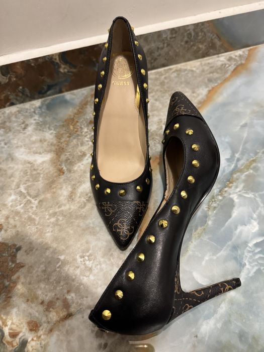 Обувки Guess 36 размер