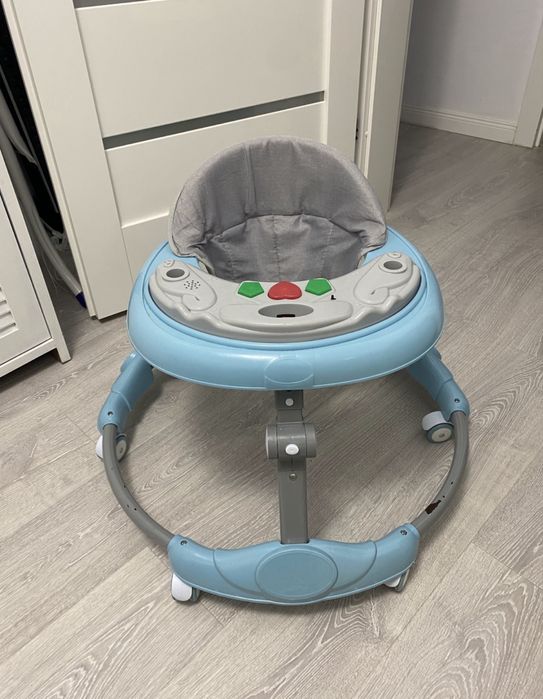 Premergator cu muzica si jucarii albastru/gri