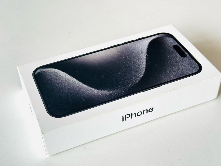 Iphone 15 Pro 128GB Black Titanium Гаранция 6 месеца