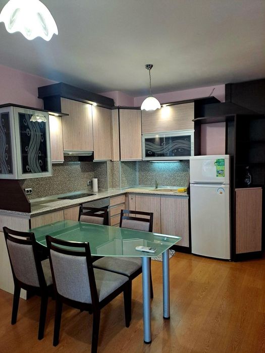 Дава се под наем Двустаен апартамент в Варна, Колхозен пазар - 55 кв.м за 358 € - Снимка #3