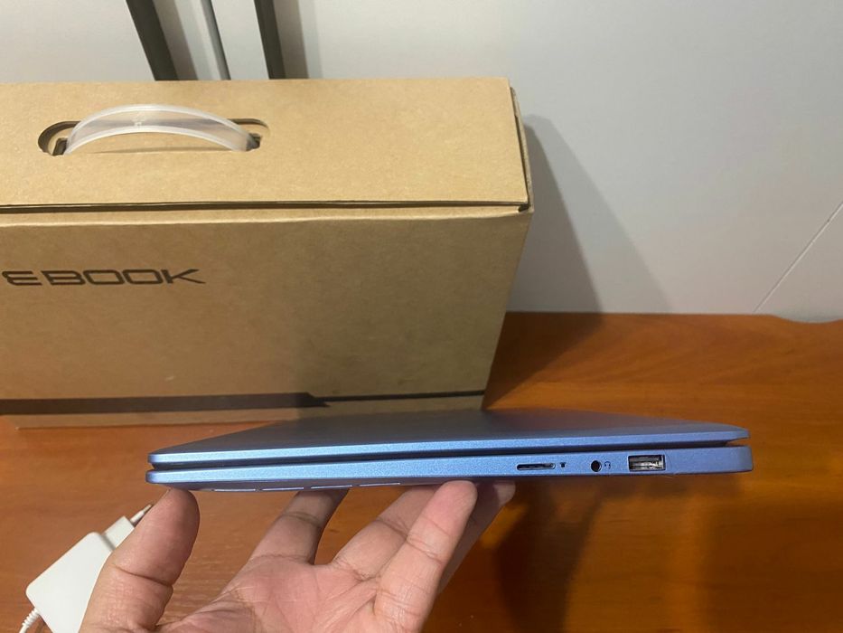 Практически новый ультрабук IPS Full HD