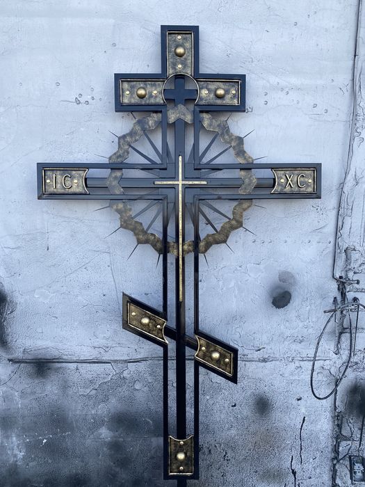 Оградки на кладбище